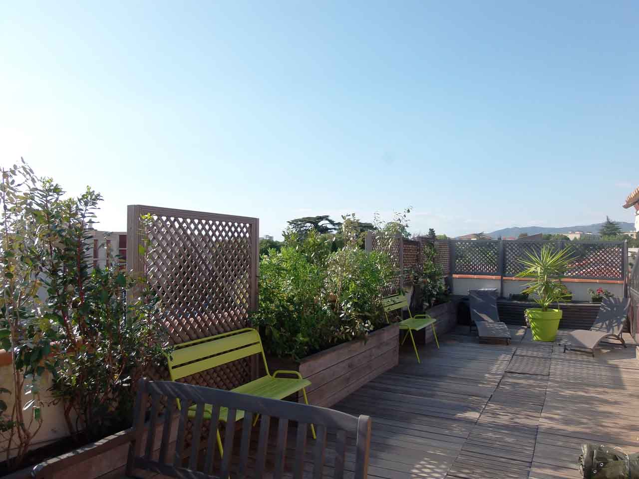 vue terrasse jardin paysagiste marseille prix réalisation conception sérieux 